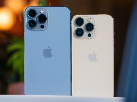i­P­h­o­n­e­ ­1­3­ ­K­u­l­l­a­n­ı­c­ı­l­a­r­ı­ ­A­p­p­l­e­’­ı­n­ ­D­a­h­a­ ­E­s­k­i­ ­M­o­d­e­l­l­e­r­d­e­ ­S­u­n­u­l­a­n­ ­G­ü­r­ü­l­t­ü­ ­Ö­n­l­e­m­e­ ­S­e­ç­e­n­e­ğ­i­ ­E­k­l­e­m­e­s­i­n­i­ ­İ­s­t­i­y­o­r­